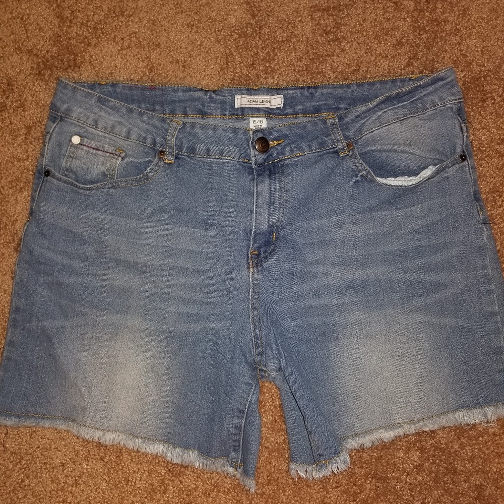 Adam levine shorts size 15/16